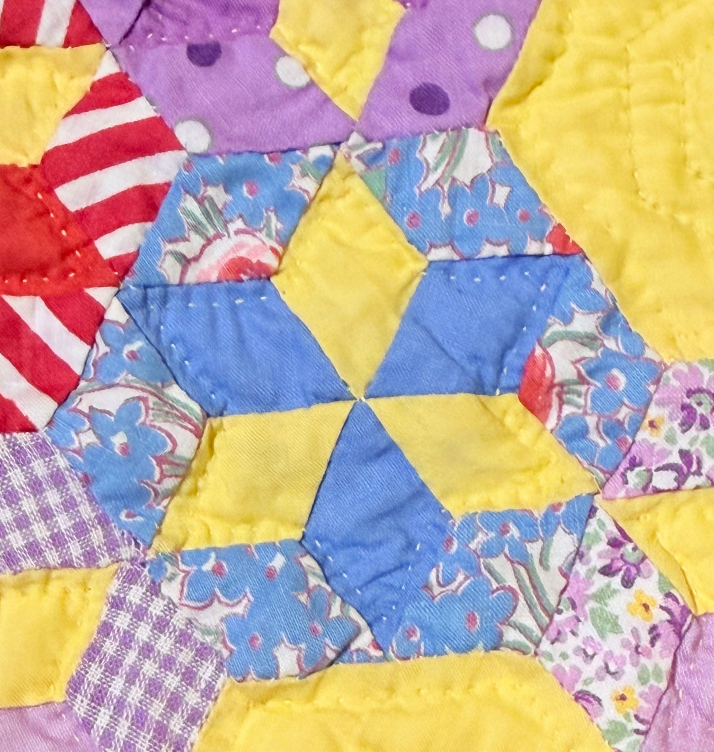 Unique Miniature Hexagonal Stars Pattern Quilt