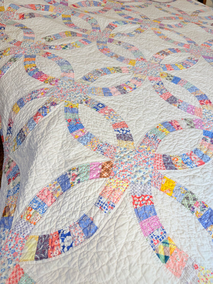 Incredible Double Wedding Ring Quilt