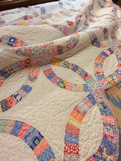 Incredible Double Wedding Ring Quilt