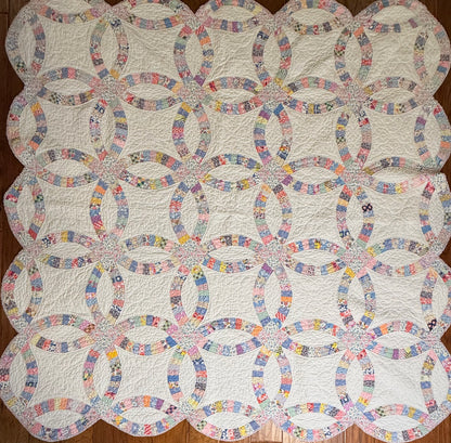 Incredible Double Wedding Ring Quilt