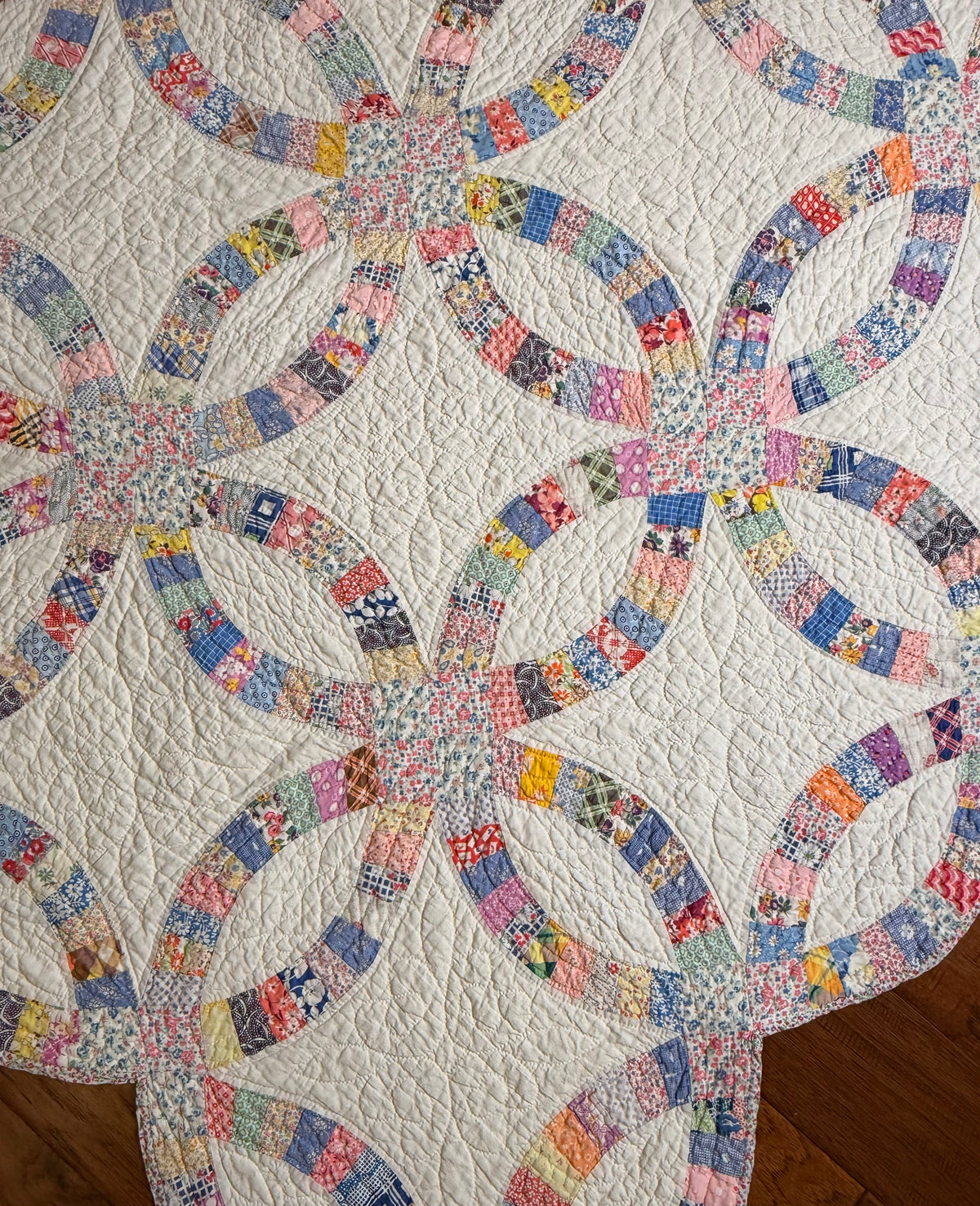 Incredible Double Wedding Ring Quilt