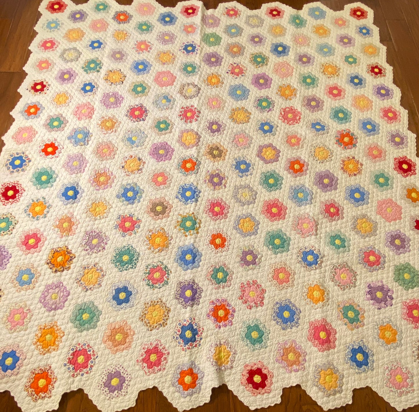 Small Scale Flower Garden Quilt