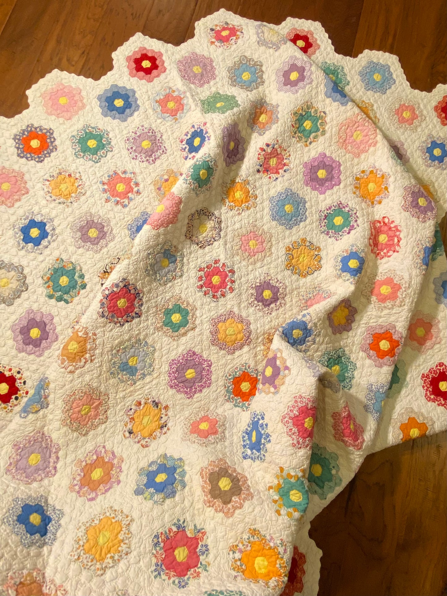 Small Scale Flower Garden Quilt