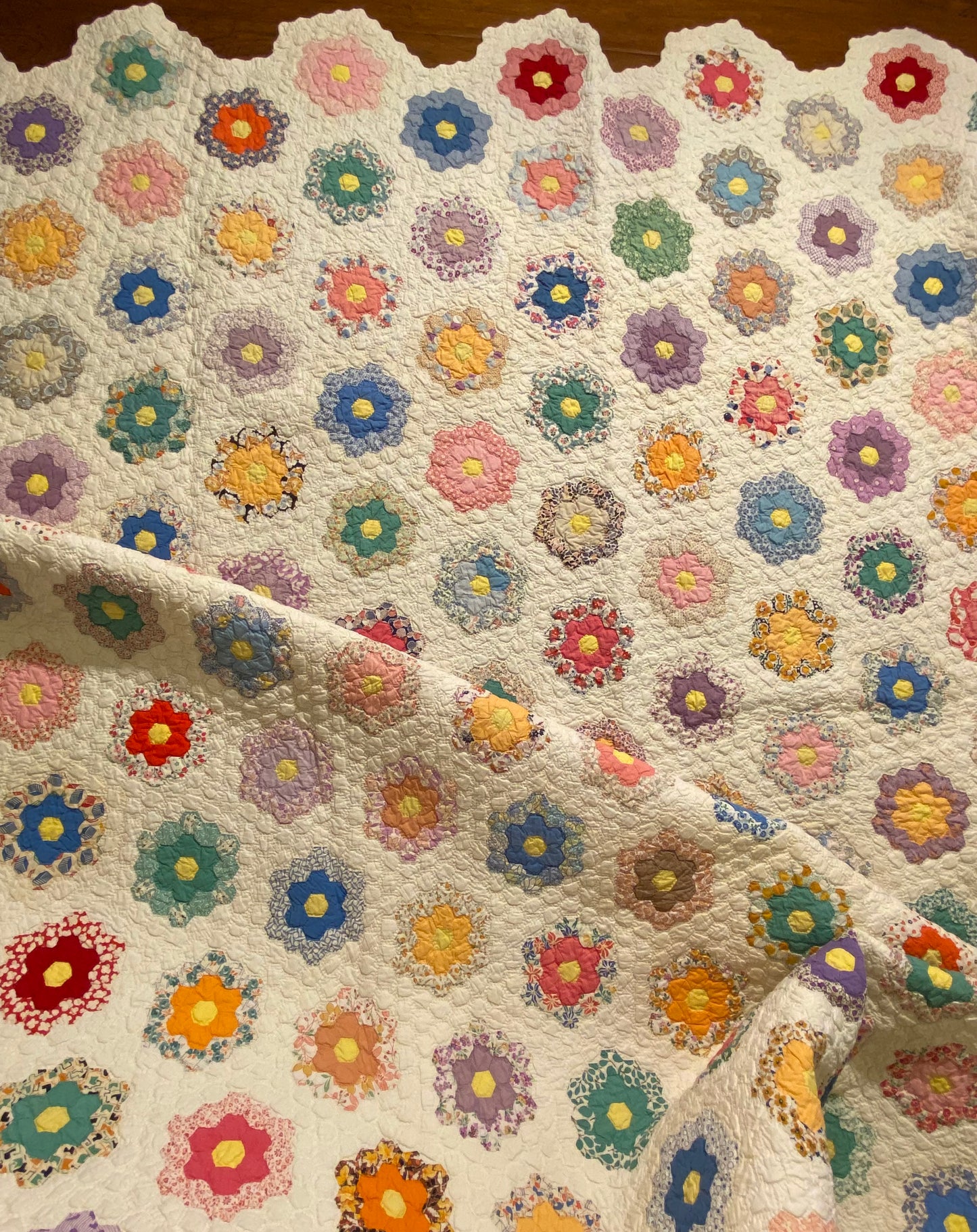 Small Scale Flower Garden Quilt