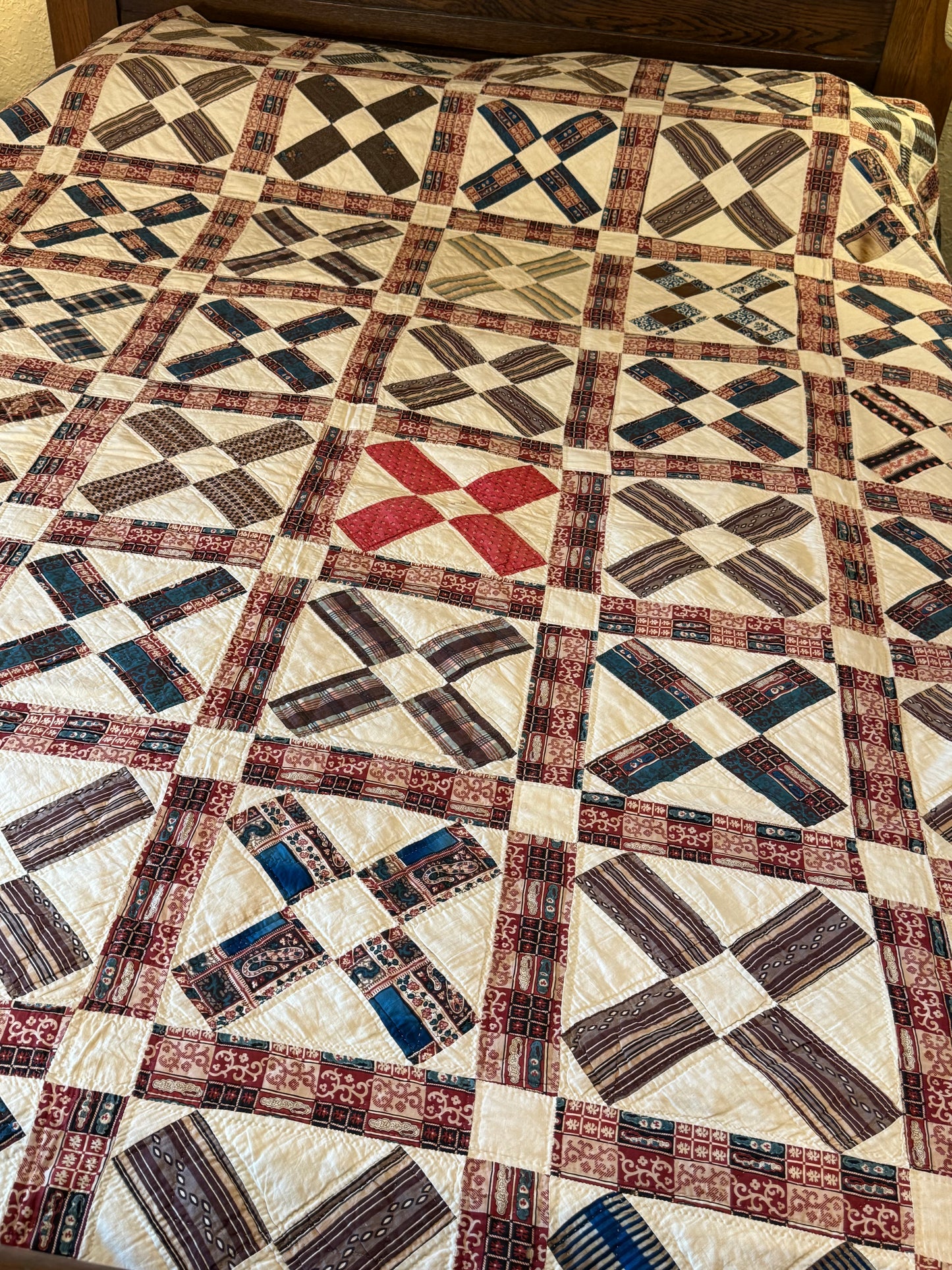 Early Initialed Cross Block New York Quilt