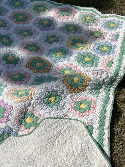 Flower Garden Quilt with Green Hexie Border