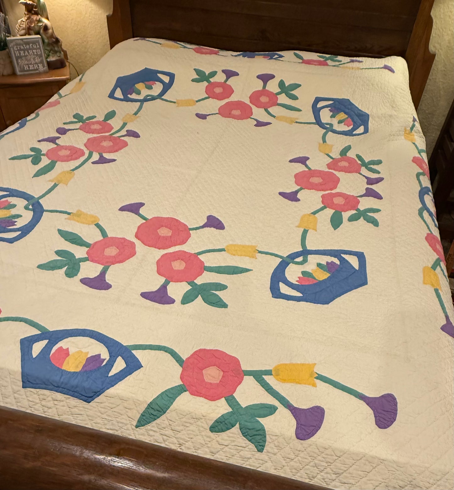Outstanding Marie Webster Dutch  Baskets Antique Quilt