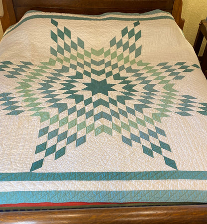 Lone Star with Triple Border Quilt