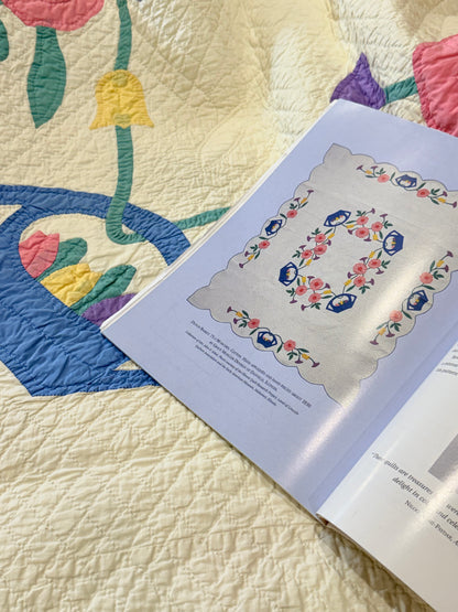 Outstanding Marie Webster Dutch  Baskets Antique Quilt