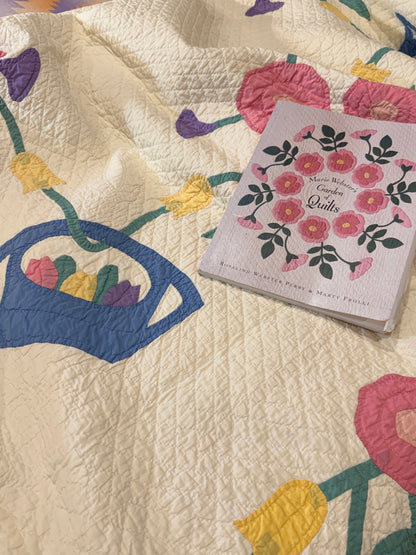 Outstanding Marie Webster Dutch  Baskets Antique Quilt