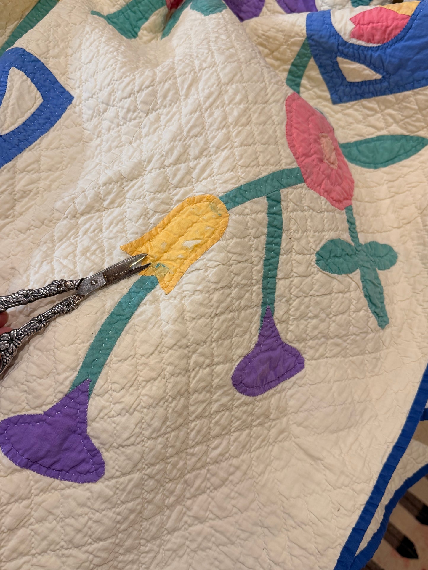 Outstanding Marie Webster Dutch  Baskets Antique Quilt