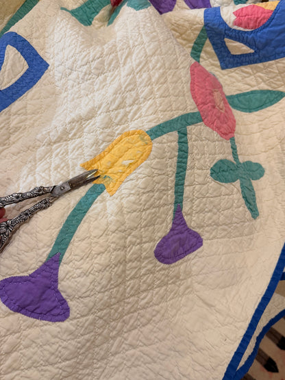 Outstanding Marie Webster Dutch  Baskets Antique Quilt