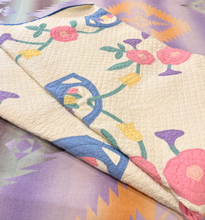 Outstanding Marie Webster Dutch  Baskets Antique Quilt