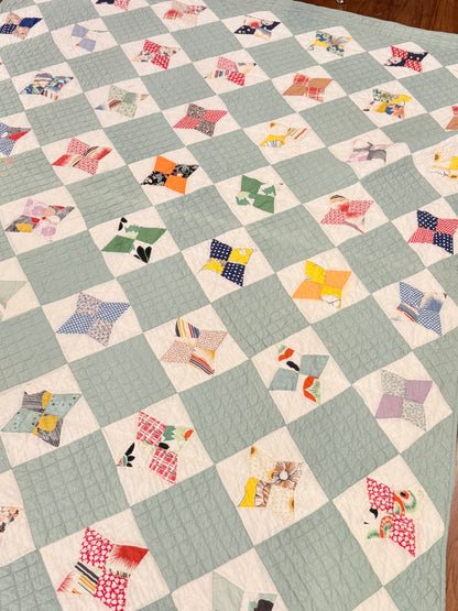 Scrappy 4 Point Stars Variation Quilt