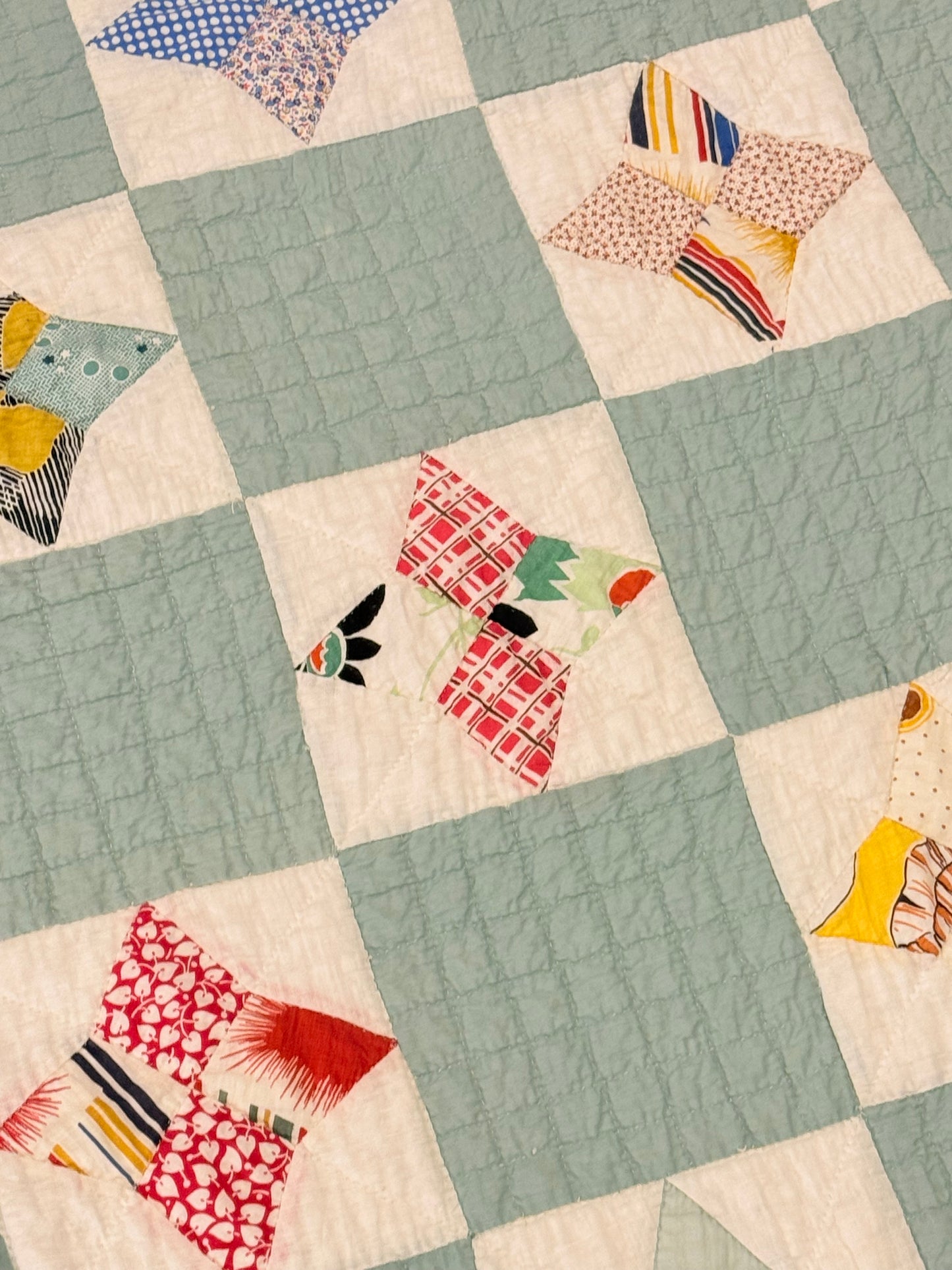 Scrappy 4 Point Stars Variation Quilt