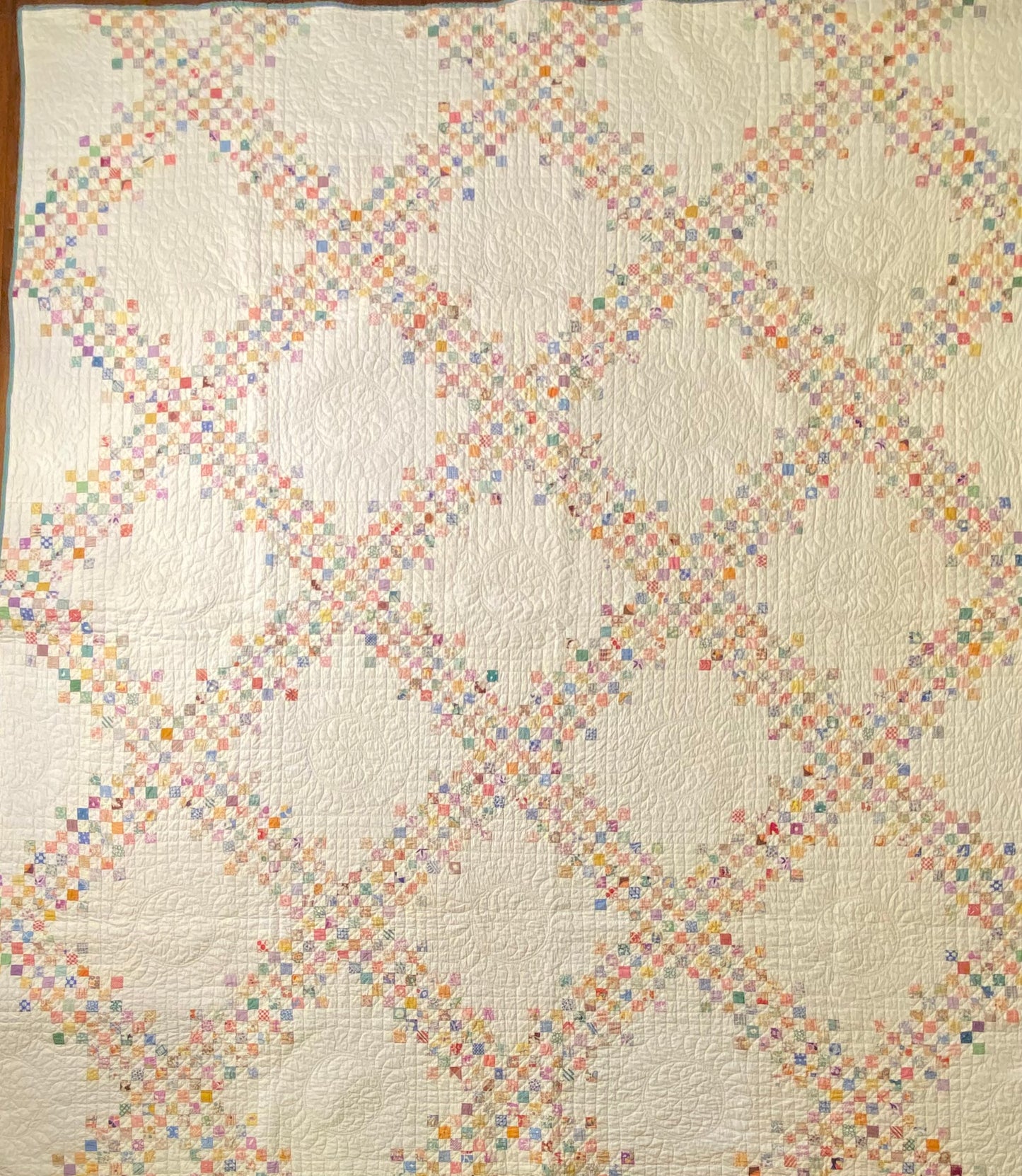 Small Scale 3/4 Inch Multi Chain Quilt