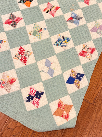 Scrappy 4 Point Stars Variation Quilt