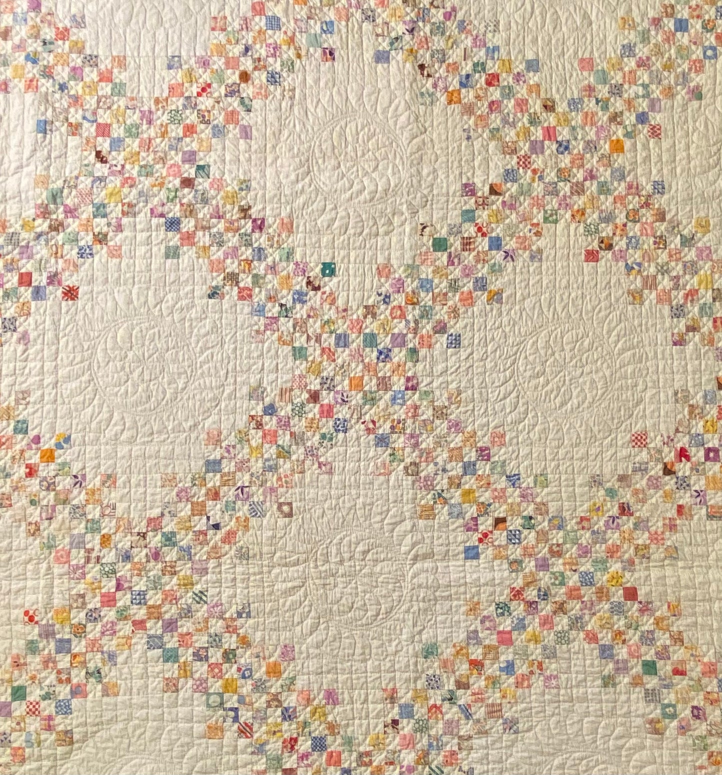 Small Scale 3/4 Inch Multi Chain Quilt