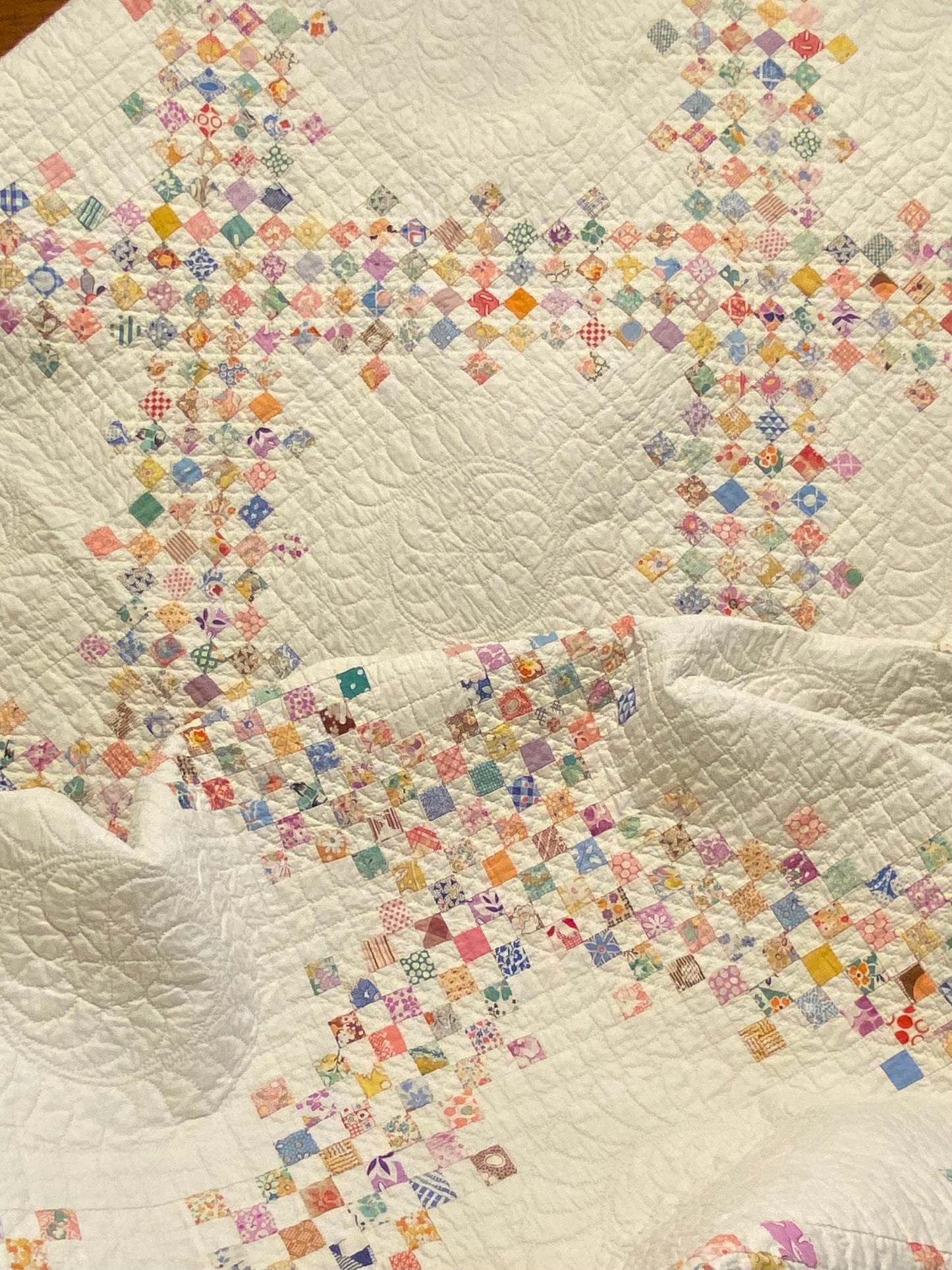 Small Scale 3/4 Inch Multi Chain Quilt