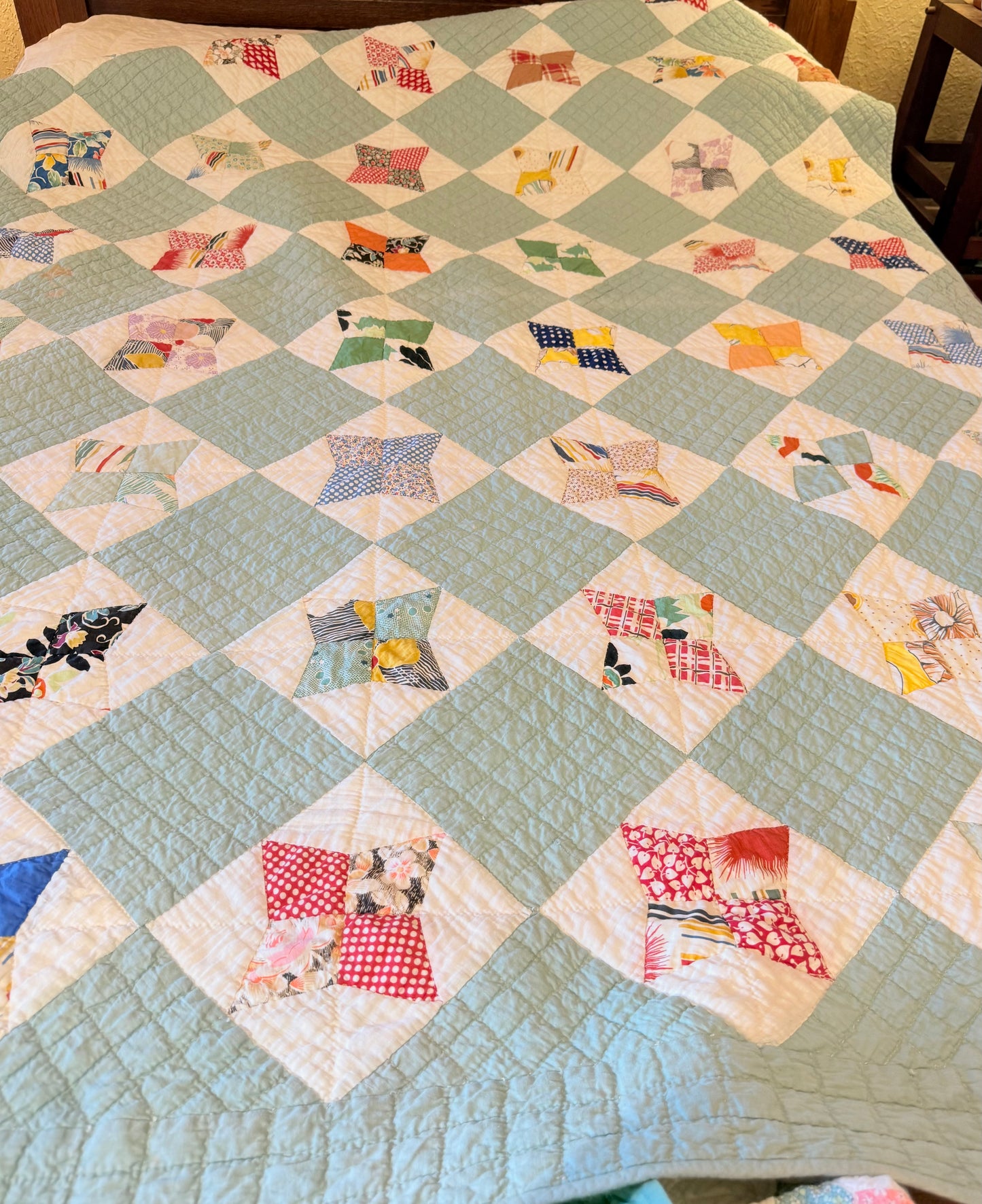 Scrappy 4 Point Stars Variation Quilt
